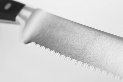 Wusthof Classic Precision Double-Serrated Bread Knife 23cm (1040101123)